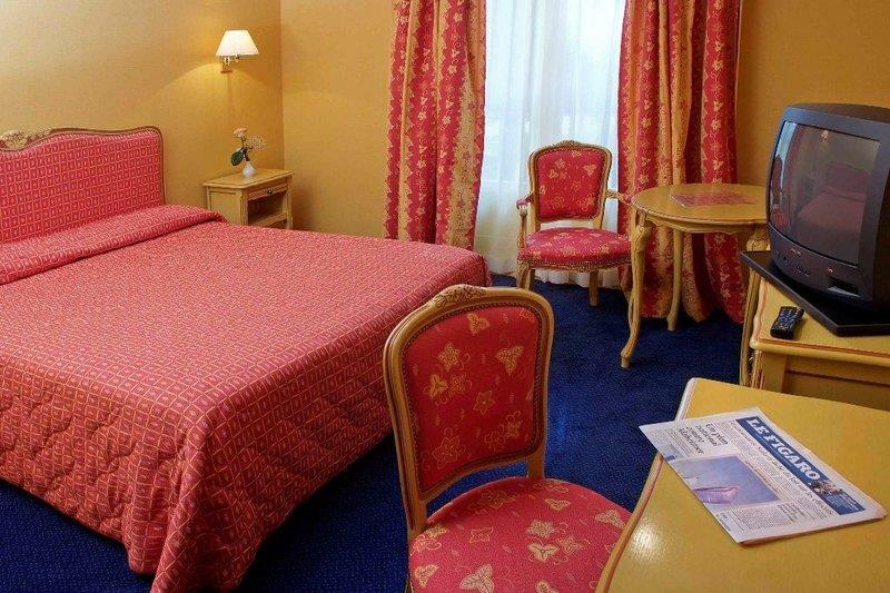 Relais Du Silence Domaine La Charpiniere Hotel แซ็งต์-กัลมิเยร์ ภายนอก รูปภาพ